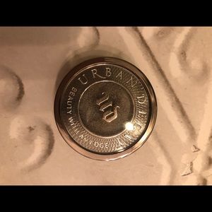 Urban decay rare mushroom color eyeshadow